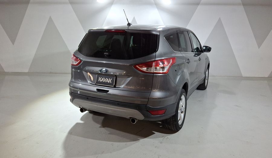 Ford Escape 2.5 SE I4 AT Suv 2013