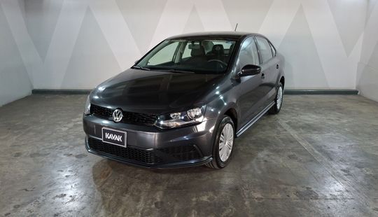 Volkswagen • Vento