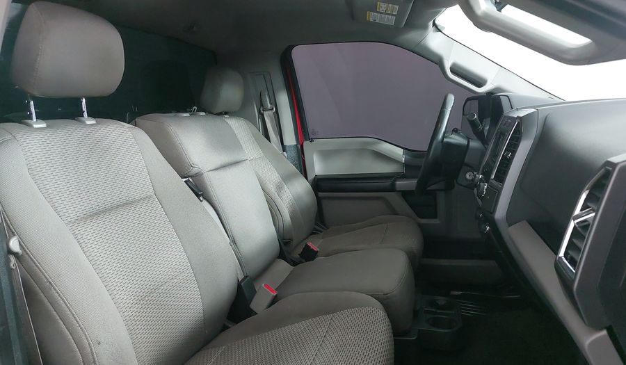 Ford Lobo 5.0 LOBO XLT REGULAR CAB 4WD TA Pickup 2016