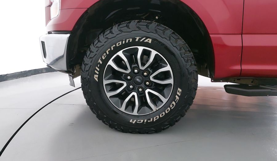 Ford Lobo 5.0 LOBO XLT REGULAR CAB 4WD TA Pickup 2016