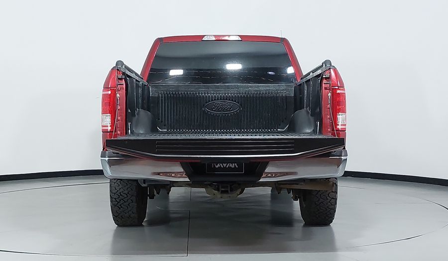 Ford Lobo 5.0 LOBO XLT REGULAR CAB 4WD TA Pickup 2016