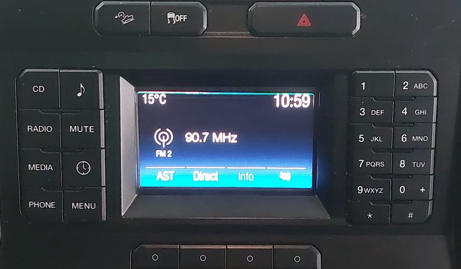 Ford Lobo 5.0 LOBO XLT REGULAR CAB 4WD TA Pickup 2016