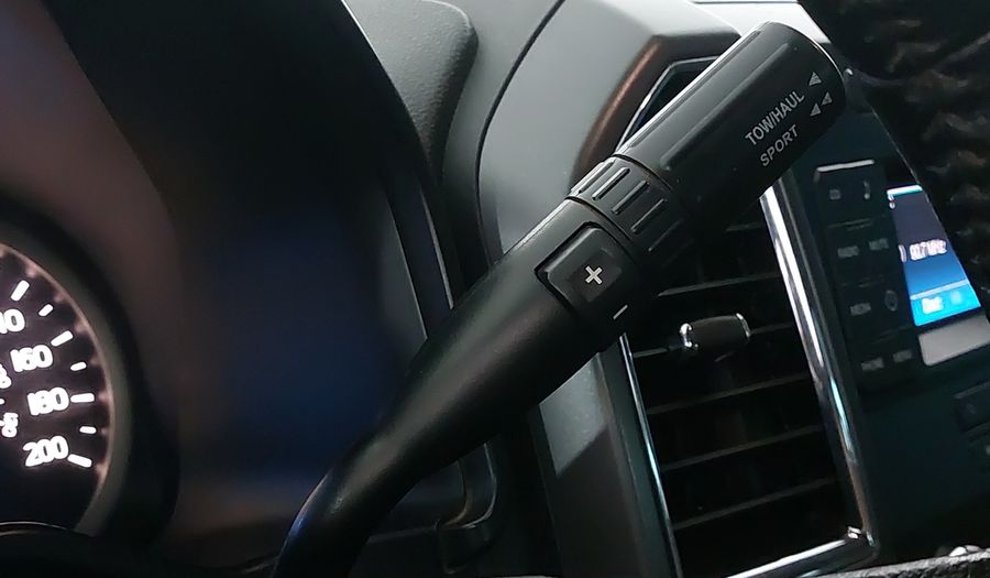 Ford Lobo 5.0 LOBO XLT REGULAR CAB 4WD TA Pickup 2016