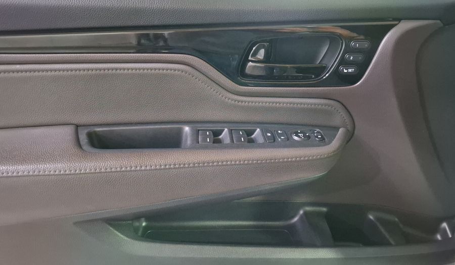 Honda Odyssey 3.5 TOURING AUTO Minivan 2018