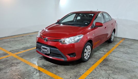 Toyota • Yaris
