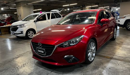 Mazda • Mazda 3