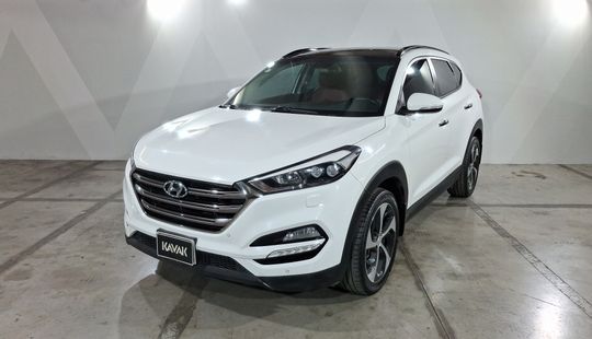 Hyundai • Tucson