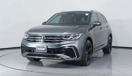 Volkswagen • Tiguan