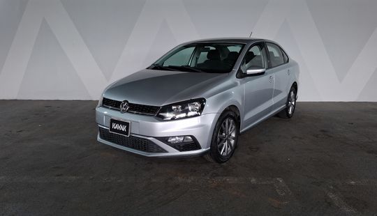 Volkswagen • Vento