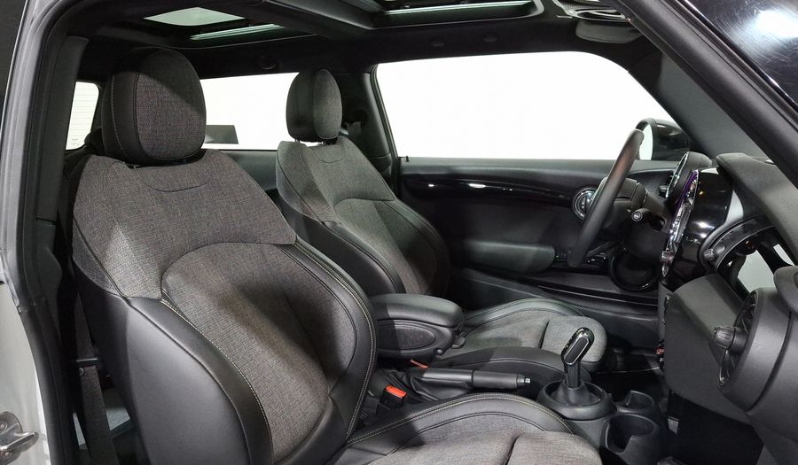 Mini Cooper 1.5 COOPER CHILI DCT Hatchback 2020