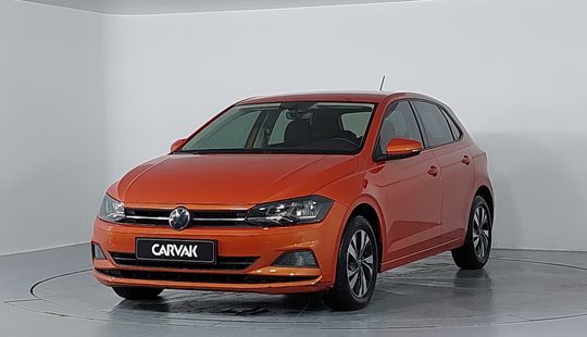 Volkswagen • Polo