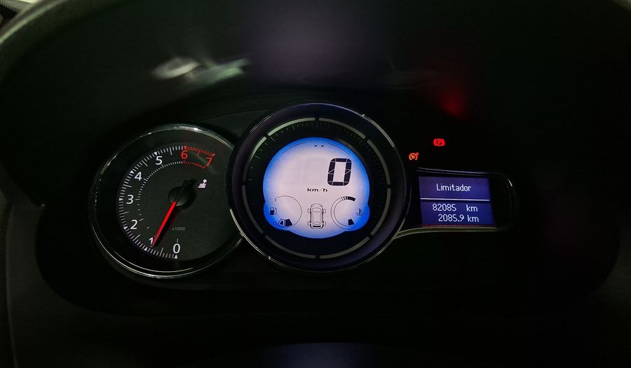 Renault Megane 2.0 16V DYNAMIQUE Hatchback 2015