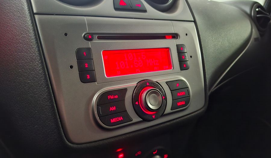 Alfa Romeo Mito 1.4 PROGRESSION MULTIAIR MT Hatchback 2013