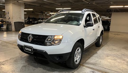 Renault • Duster