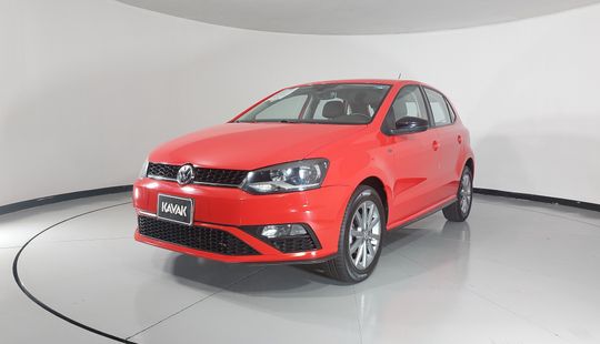 Volkswagen • Polo