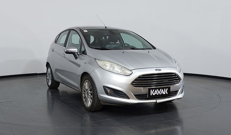 Ford Fiesta 1.6 16V TIVCT TITANIUM POWERSHIFT Hatchback 2014