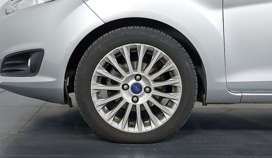 Ford Fiesta 1.6 16V TIVCT TITANIUM POWERSHIFT Hatchback 2014