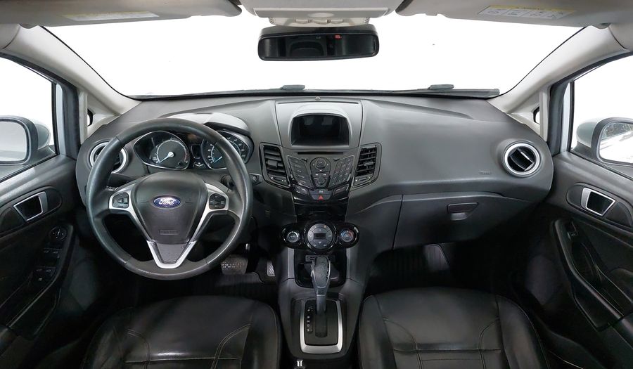 Ford Fiesta 1.6 16V TIVCT TITANIUM POWERSHIFT Hatchback 2014