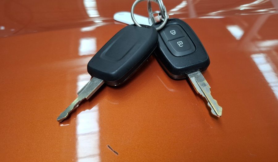 Renault Kwid 1.0 INTENS Hatchback 2021