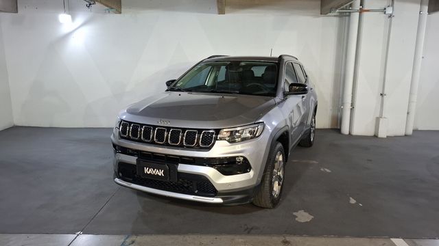 Jeep • Compass