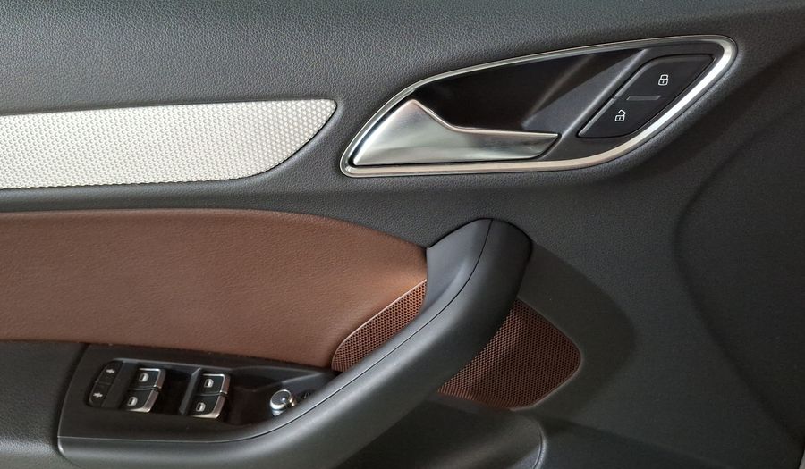 Audi Q3 2.0 TFSI LUXURY 220 HP QUATTRO S TRONIC Suv 2016