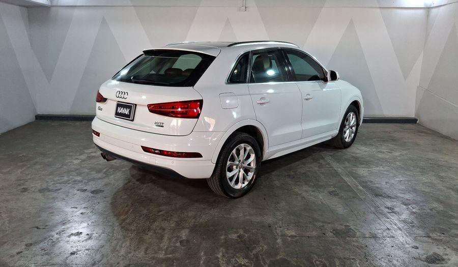 Audi Q3 2.0 TFSI LUXURY 220 HP QUATTRO S TRONIC Suv 2016