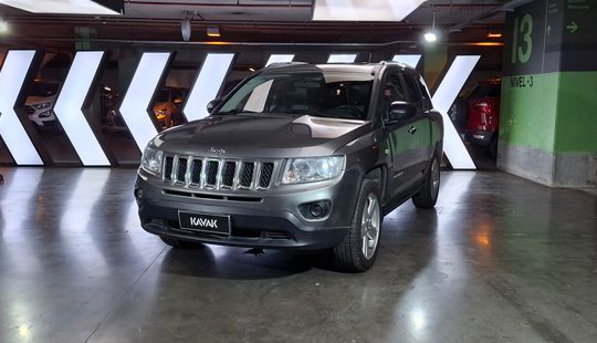Jeep • Compass