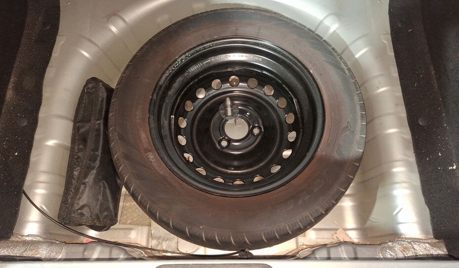 Renault Kwid 1.0 ICONIC Hatchback 2020