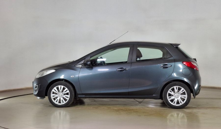 Mazda 2 1.5 V Hatchback 2011