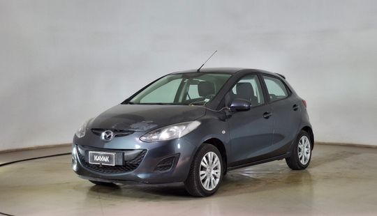 Mazda • Mazda 2