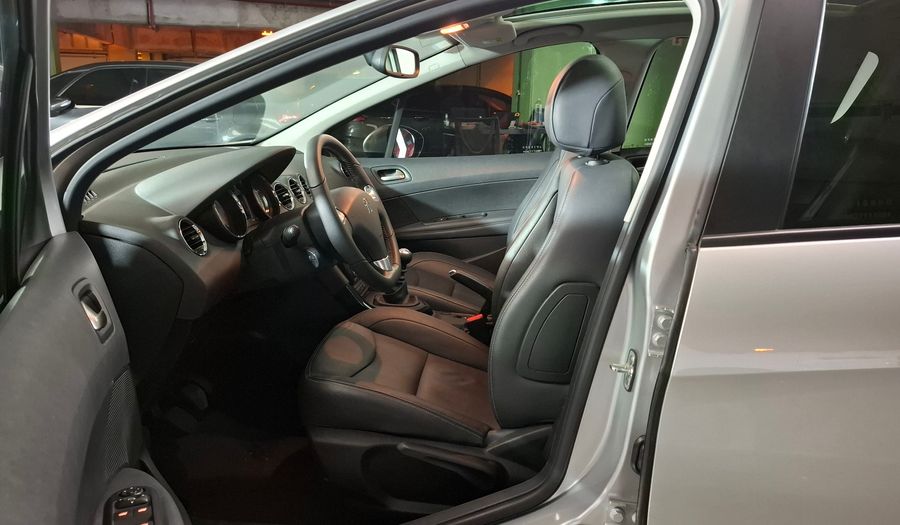 Peugeot 308 1.6 HDI FELINE Hatchback 2022