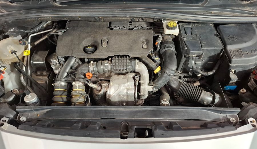 Peugeot 308 1.6 HDI FELINE Hatchback 2022