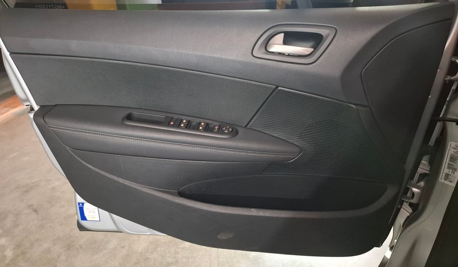 Peugeot 308 1.6 HDI FELINE Hatchback 2022