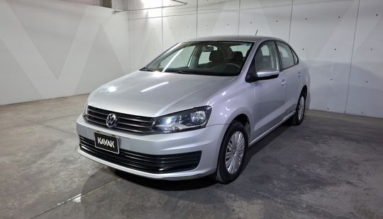 Volkswagen • Vento