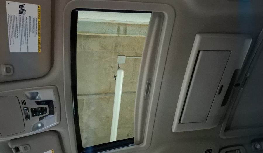 Toyota Sienna 3.5 LIMITED AT Minivan 2015