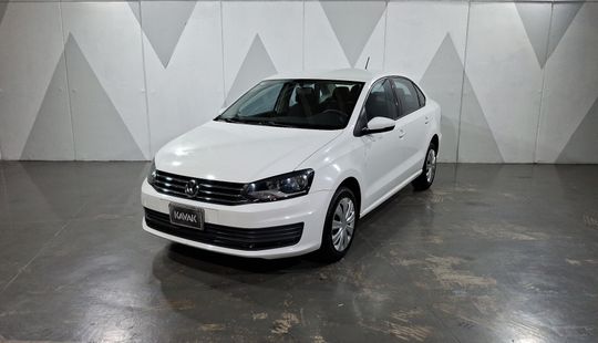 Volkswagen • Vento