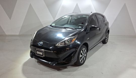 Toyota • Prius C