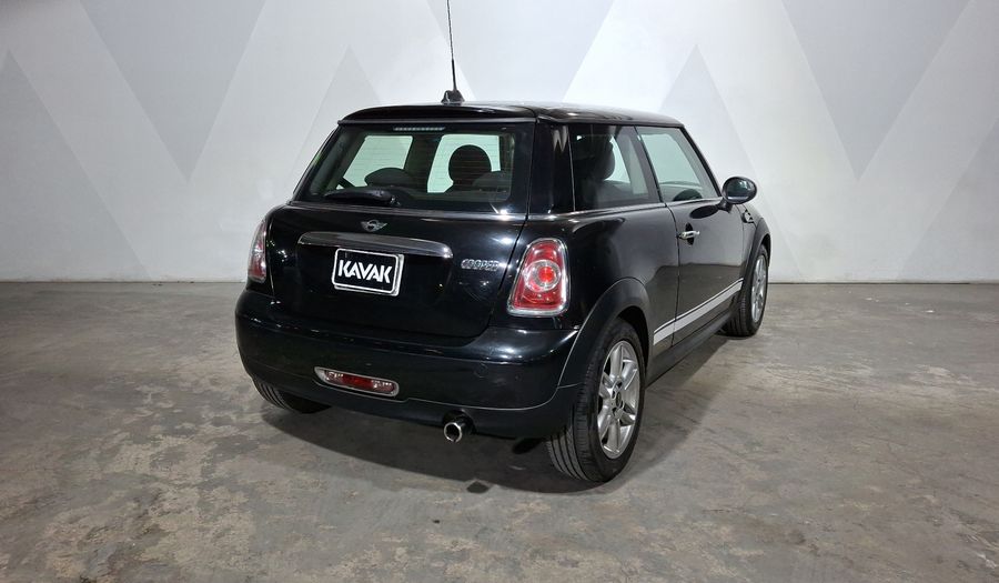 Mini Cooper 1.6 COOPER CHILI AT Hatchback 2013