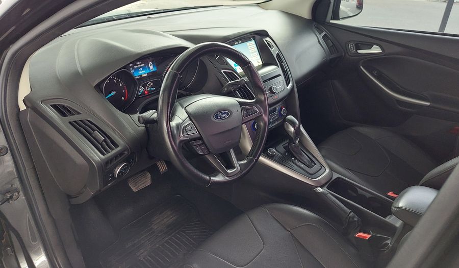 Ford Focus Iii 2.0 SE PLUS AT Sedan 2018