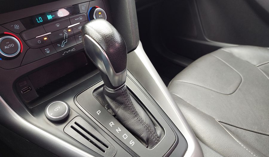 Ford Focus Iii 2.0 SE PLUS AT Sedan 2018