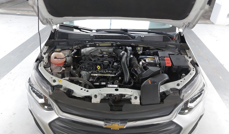 Chevrolet Onix TURBO AUTOMÁTICO Hatchback 2022