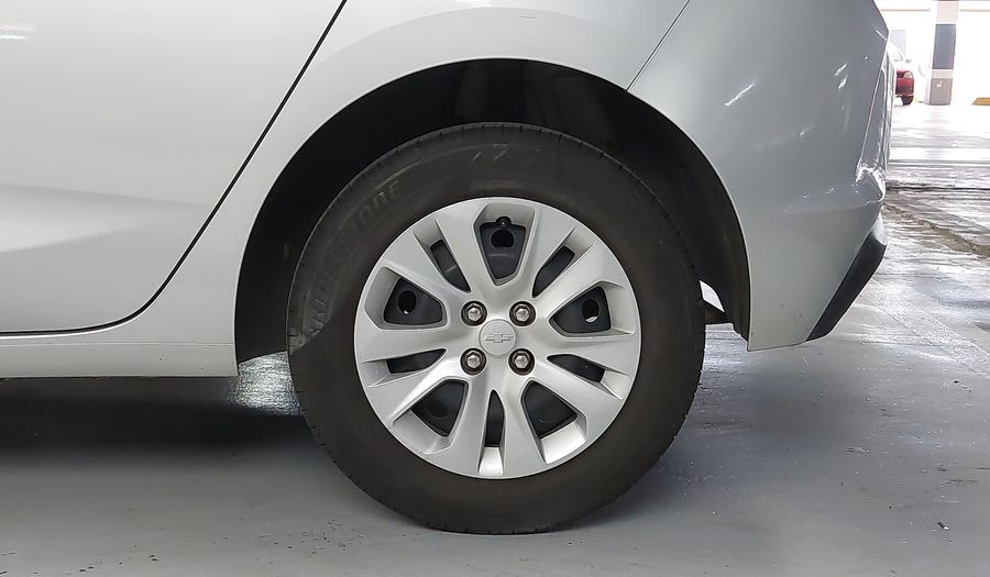 Chevrolet Onix TURBO AUTOMÁTICO Hatchback 2022