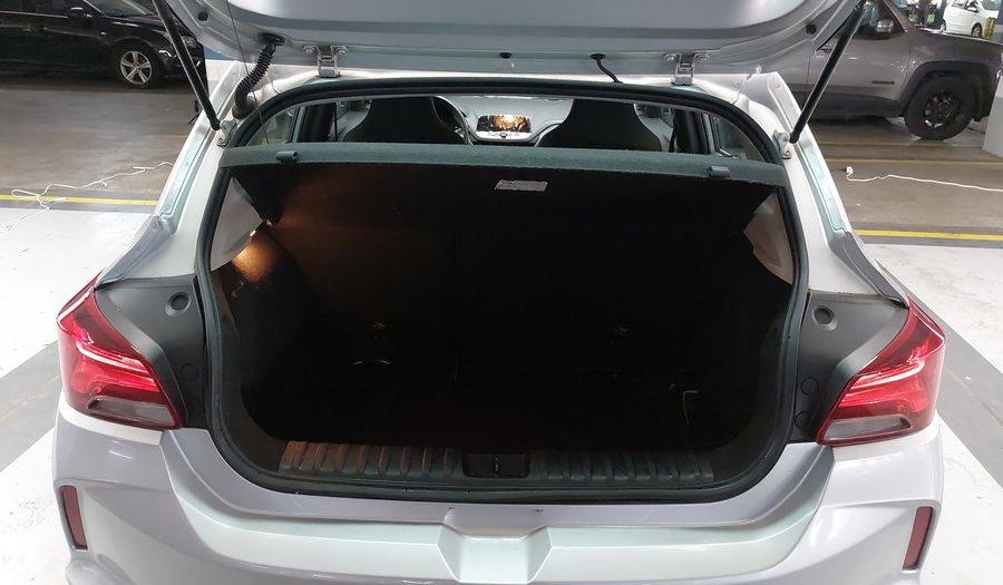 Chevrolet Onix TURBO AUTOMÁTICO Hatchback 2022