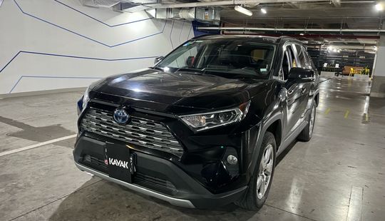 Toyota • RAV4