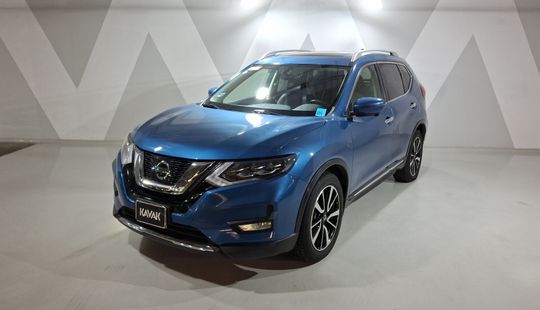 Nissan • X-Trail