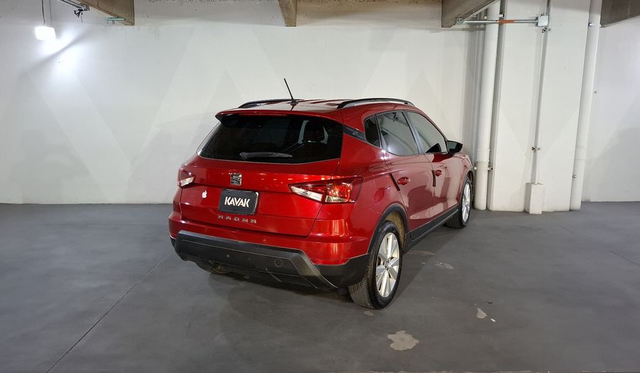 Seat Arona 1.6 STYLE AUTO Suv 2020