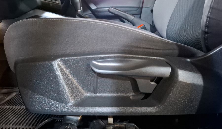 Seat Arona 1.6 STYLE AUTO Suv 2020