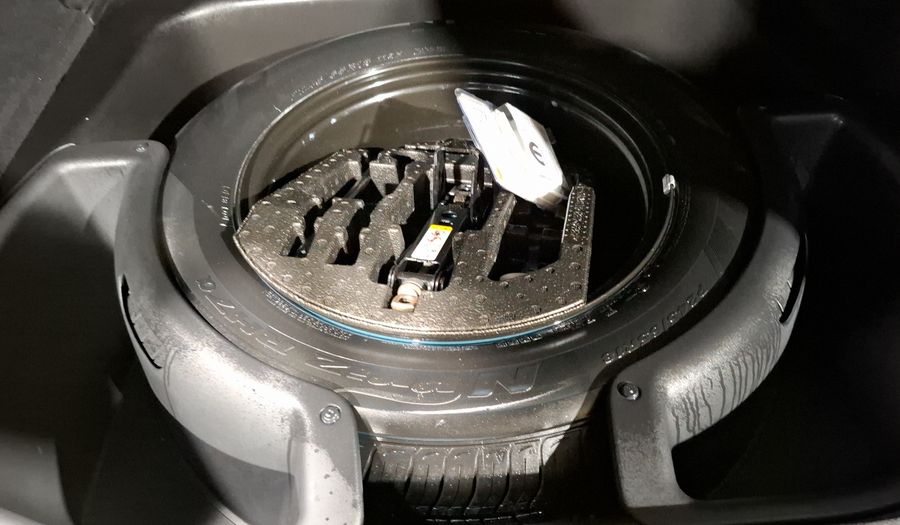 Jeep Grand Cherokee 3.6 LAREDO AUTO Suv 2020