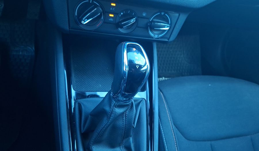 Skoda Kamiq 1.5 TSI AUTO AMBITION Suv 2022