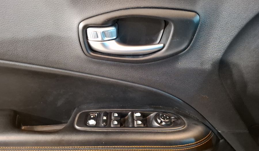 Jeep Compass 2.4 LIMITED PREMIUM AUTO Suv 2019